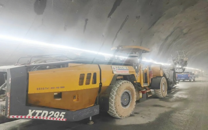 高压高海拔！总凿岩台车挑战高难度铁路隧道