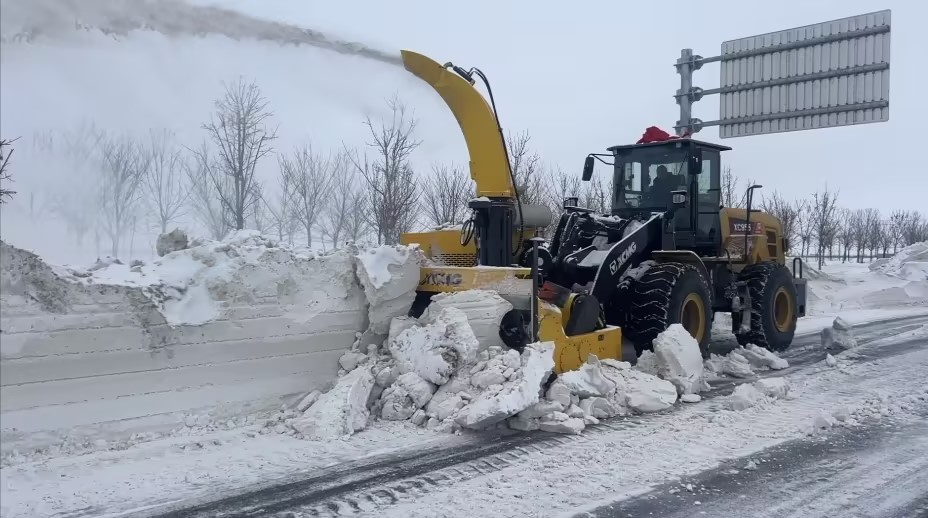 总抛雪机：以硬核实力，驾驭每一场风雪